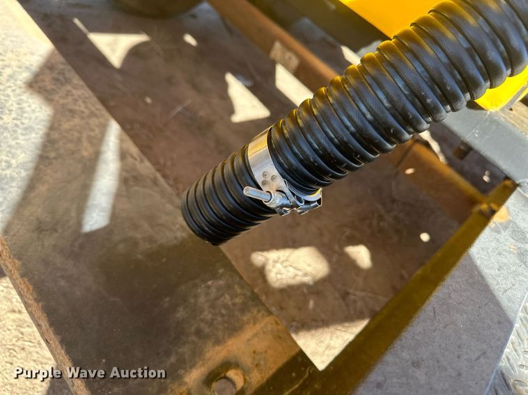 image for item DH1883 Nurse tank trailer