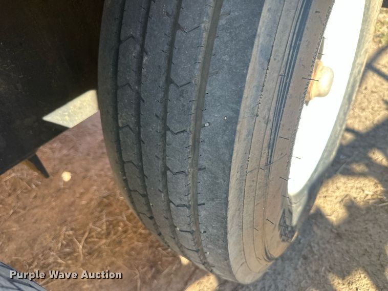 image for item DH1883 Nurse tank trailer