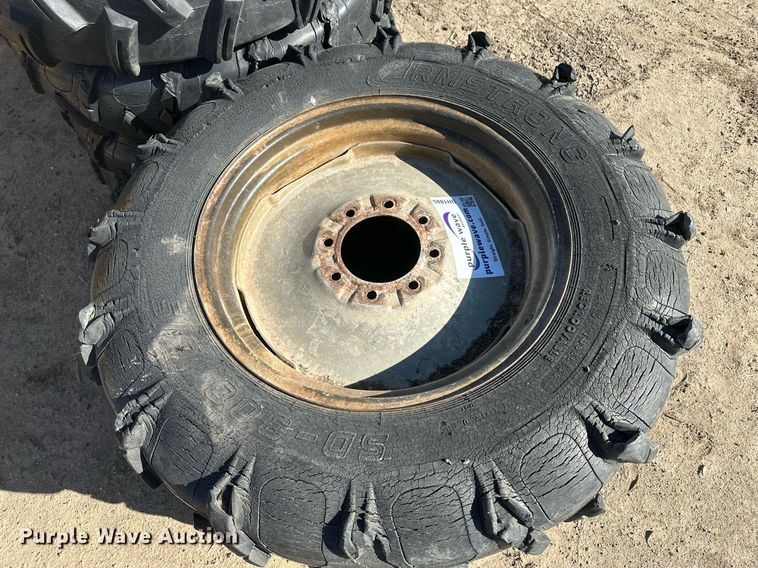 image for item DH1885 (19) 11R24.5 irrigation pivot tires and wheels