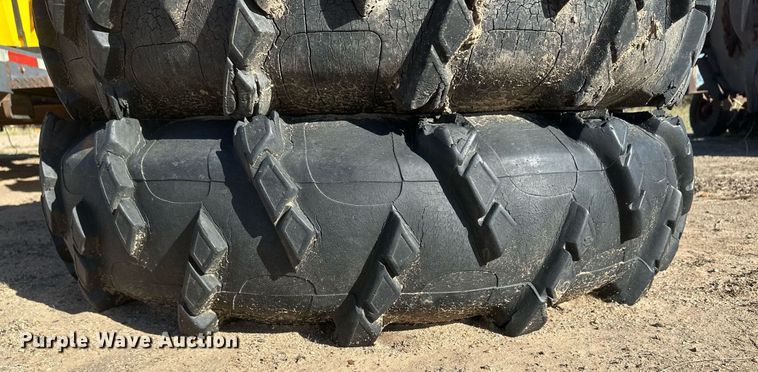 image for item DH1885 (19) 11R24.5 irrigation pivot tires and wheels