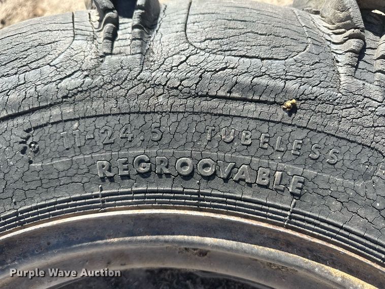 image for item DH1885 (19) 11R24.5 irrigation pivot tires and wheels
