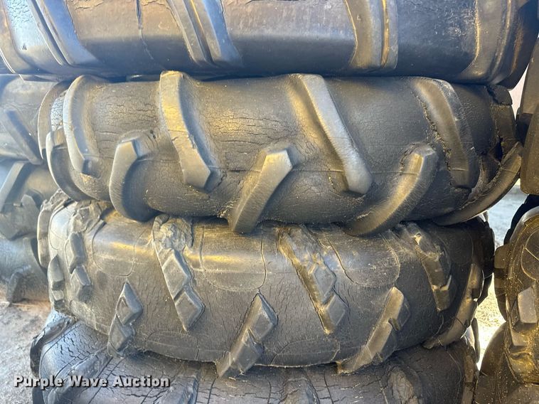 image for item DH1885 (19) 11R24.5 irrigation pivot tires and wheels