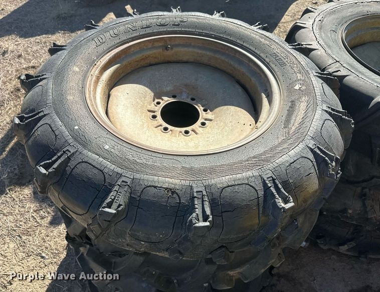 image for item DH1885 (19) 11R24.5 irrigation pivot tires and wheels