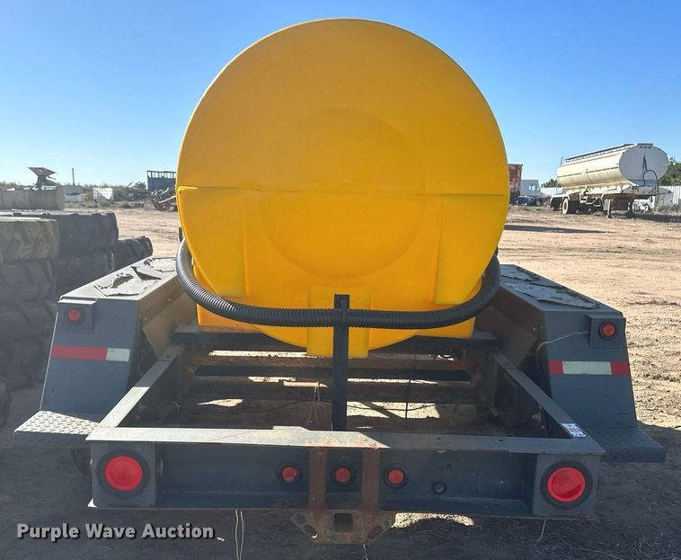 image for item DH1886 Nurse tank trailer