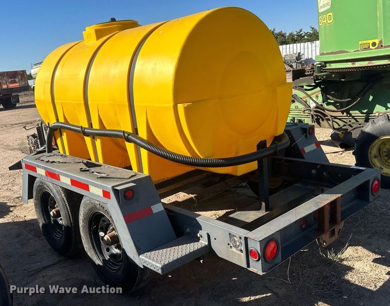 image for item DH1886 Nurse tank trailer