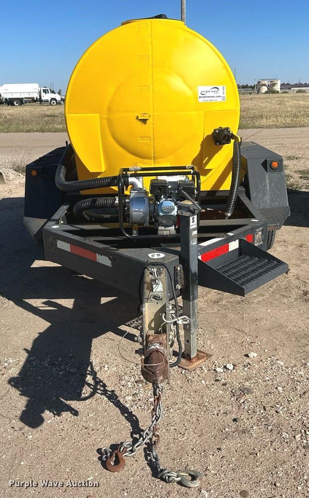 image for item DH1888 Nurse tank trailer