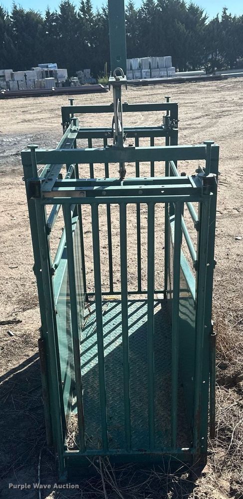 image for item DH1889 Osborne livestock scale