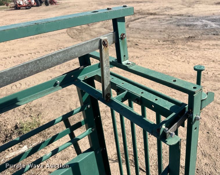 image for item DH1889 Osborne livestock scale