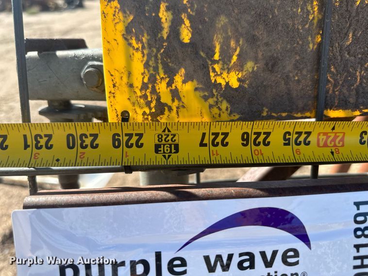 image for item DH1891 Fencing