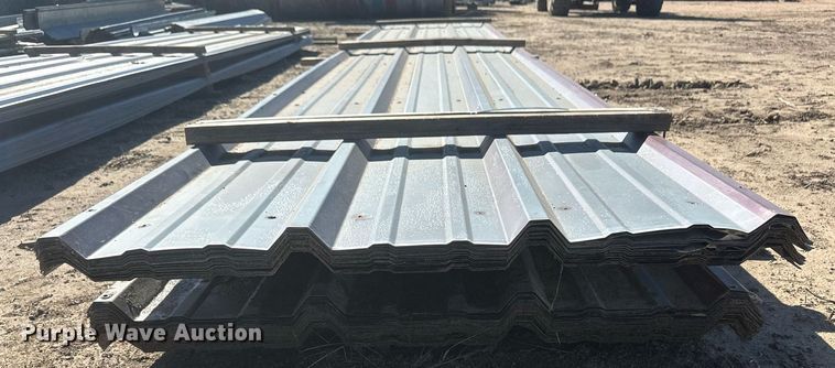 image for item DH1894 (73) sheets of 20' 9" L x 36" W metal siding/roofing