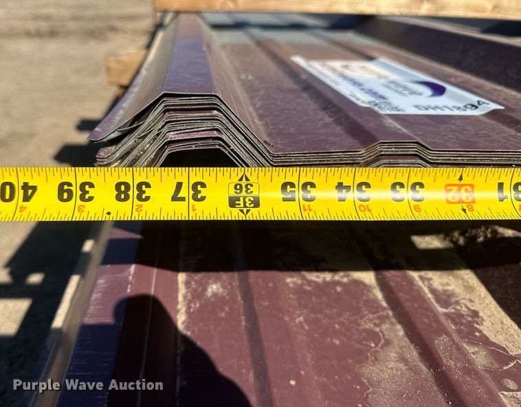 image for item DH1894 (73) sheets of 20' 9" L x 36" W metal siding/roofing