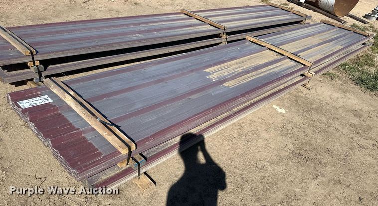 image for item DH1895 (91) sheets of 20'L x 36" W metal siding/roofing