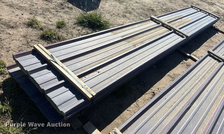 image for item DH1895 (91) sheets of 20'L x 36" W metal siding/roofing