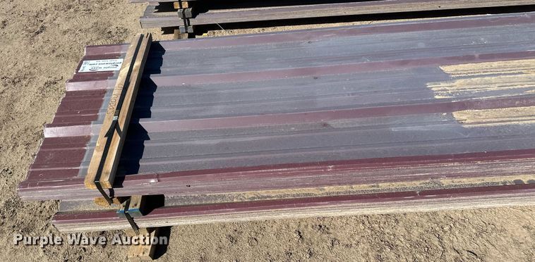 image for item DH1895 (91) sheets of 20'L x 36" W metal siding/roofing
