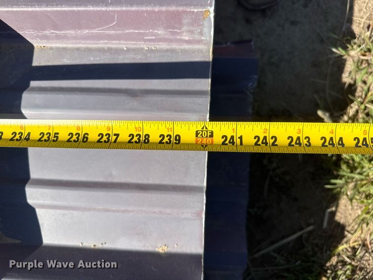 image for item DH1895 (91) sheets of 20'L x 36" W metal siding/roofing