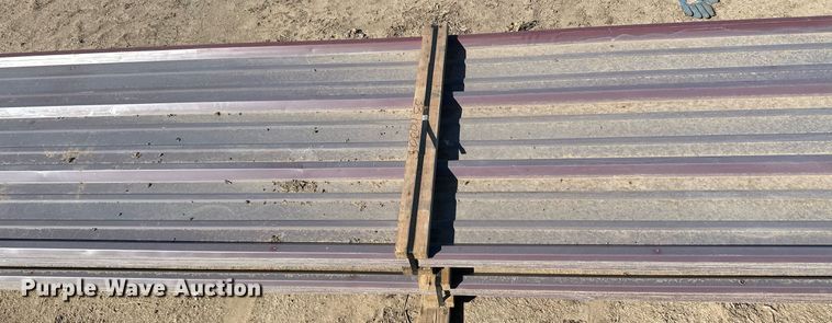image for item DH1896 (73) sheets of 20' L x 36" W metal siding/roofing