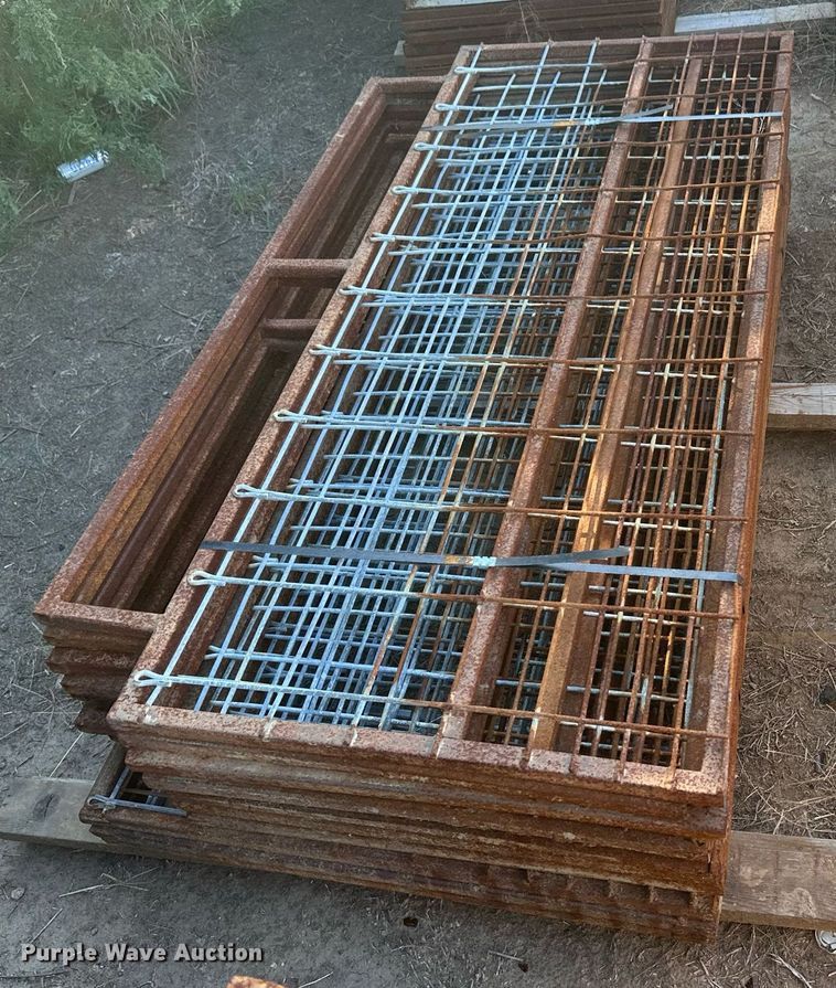 image for item DH1899 (62) hog panels