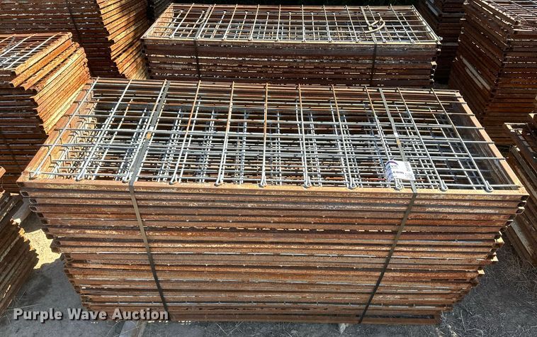 image for item DH1899 (62) hog panels