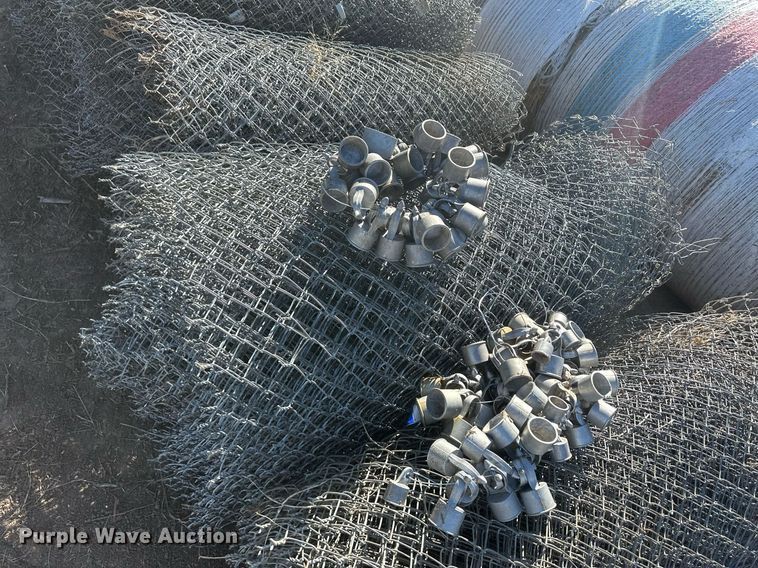 image for item DH1904 680' of chain link fencing