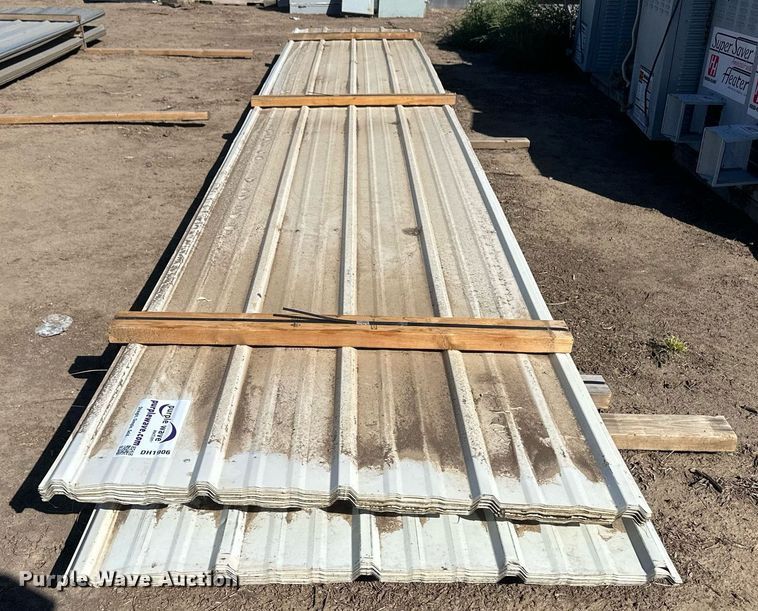 image for item DH1906 (53) sheets of 20'L x 36"W metal siding/roofing
