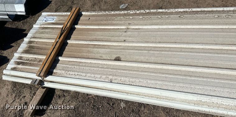 image for item DH1906 (53) sheets of 20'L x 36"W metal siding/roofing
