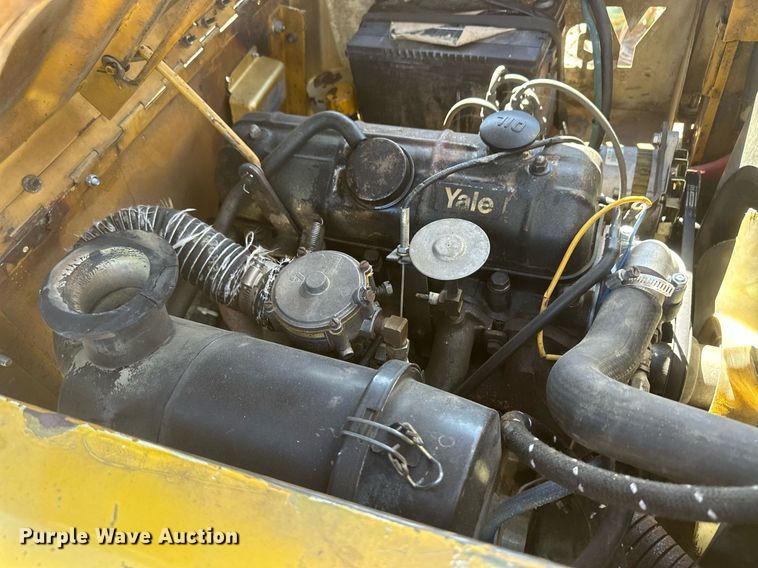 image for item DH1908 Yale GLC025CBUUAT071  forklift
