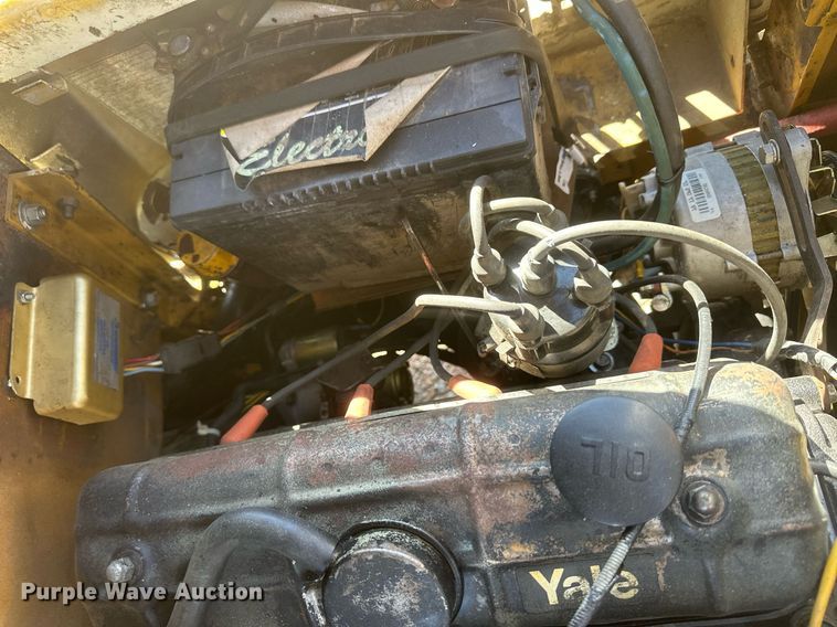 image for item DH1908 Yale GLC025CBUUAT071  forklift
