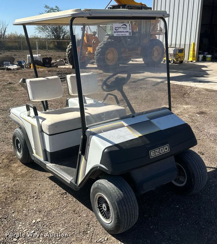 image for item DH1909 Ez-go  golf cart