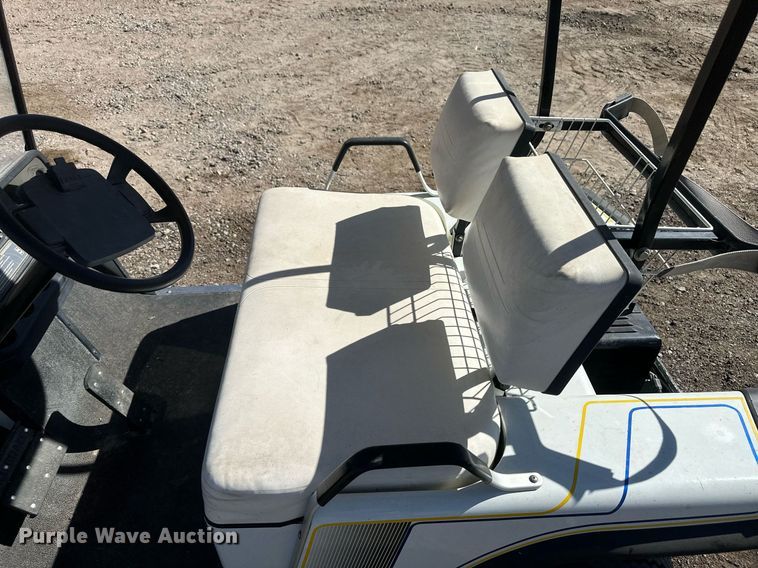 image for item DH1909 Ez-go  golf cart