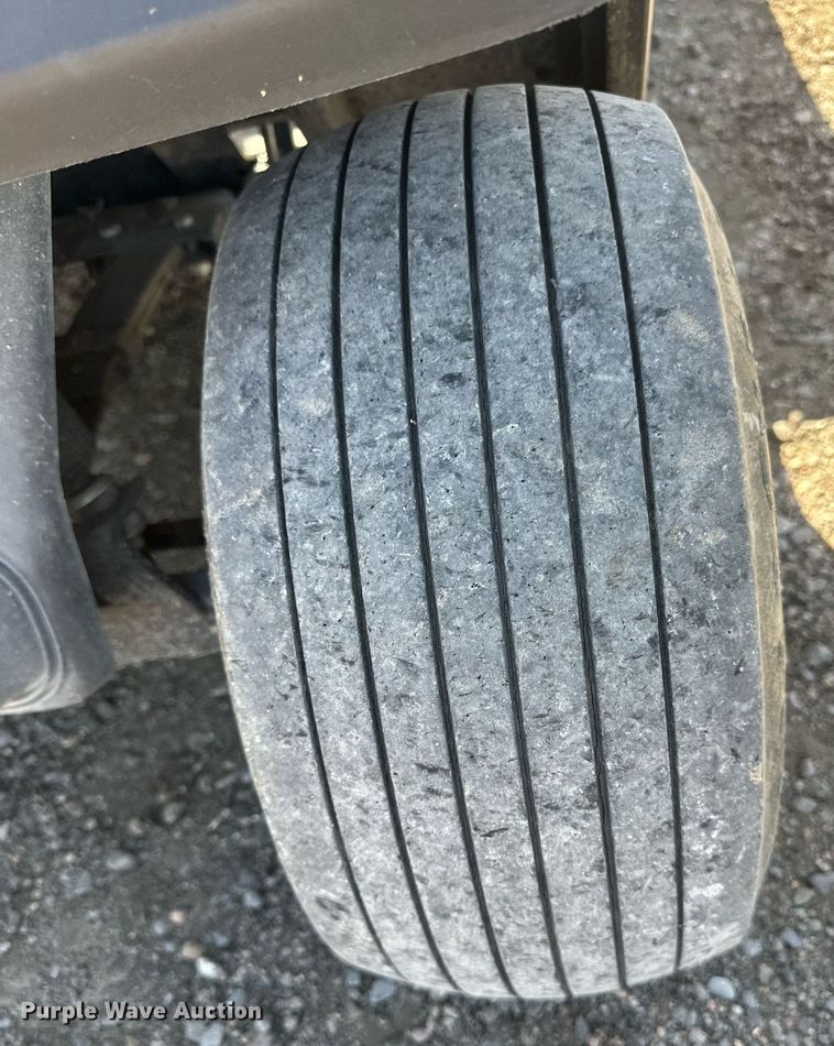 image for item DH1909 Ez-go  golf cart