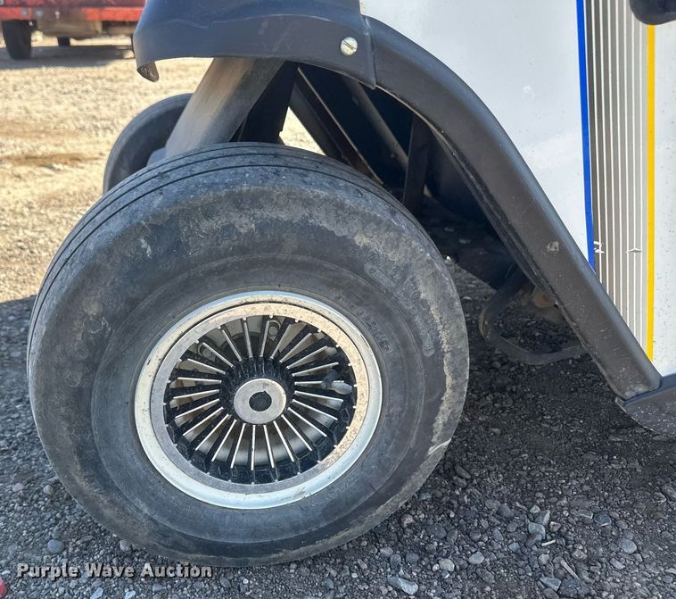 image for item DH1909 Ez-go  golf cart