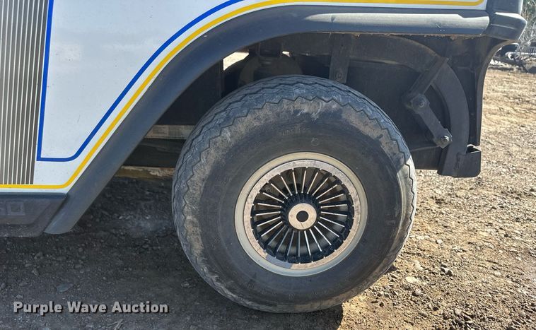 image for item DH1909 Ez-go  golf cart