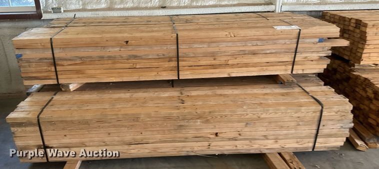 image for item DH1915 (250) pieces of 2" x 4" x 8' lumber