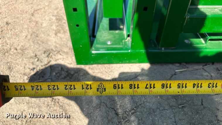 image for item DH1917 Arrowquip Q-Catch 54 series  livestock squeeze chute