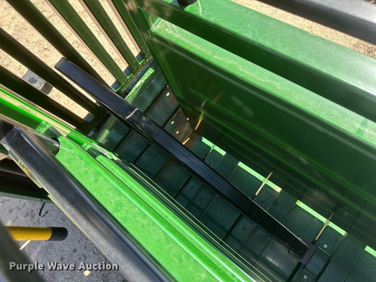 image for item DH1917 Arrowquip Q-Catch 54 series  livestock squeeze chute