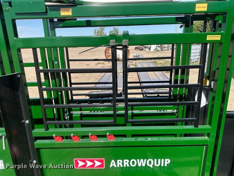 image for item DH1917 Arrowquip Q-Catch 54 series  livestock squeeze chute