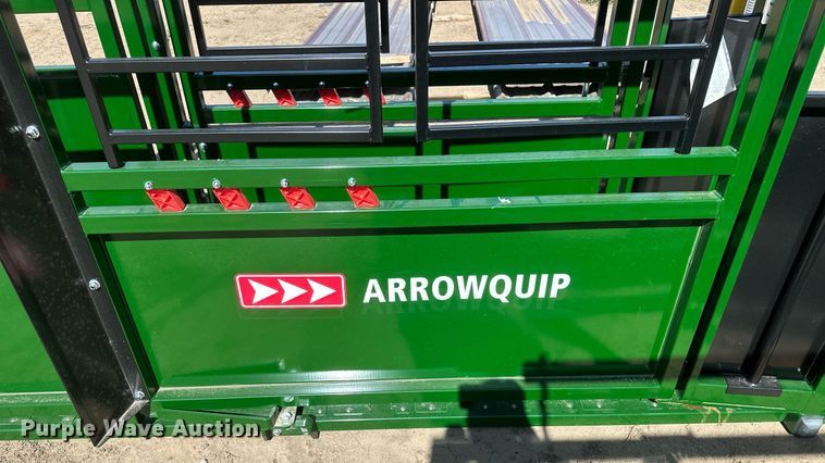 image for item DH1917 Arrowquip Q-Catch 54 series  livestock squeeze chute