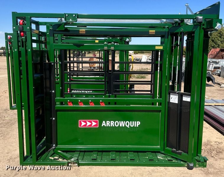 image for item DH1918 Arrowquip Q-Catch 54 series  livestock squeeze chute