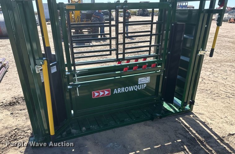 image for item DH1918 Arrowquip Q-Catch 54 series  livestock squeeze chute