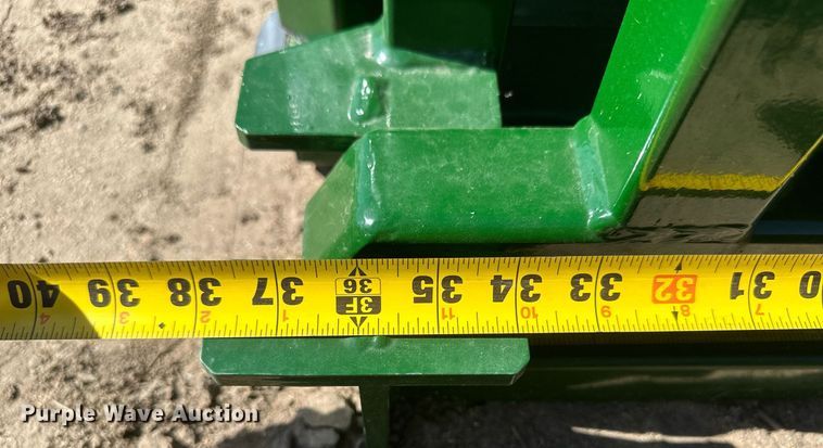 image for item DH1918 Arrowquip Q-Catch 54 series  livestock squeeze chute