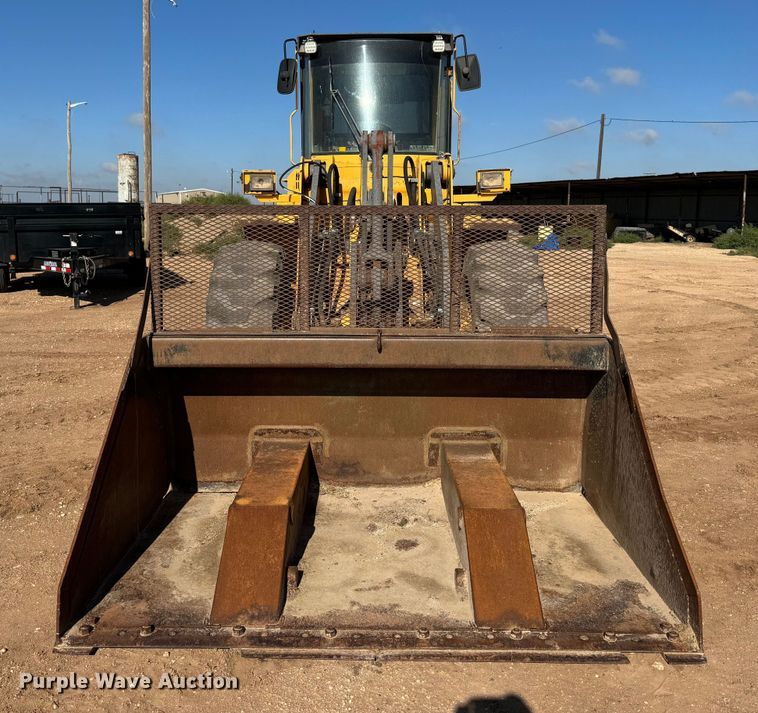 image for item DK2548 1995 Volvo L90C  wheel loader