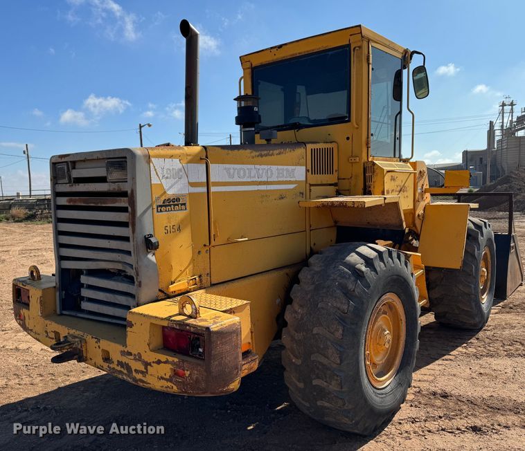 image for item DK2548 1995 Volvo L90C  wheel loader