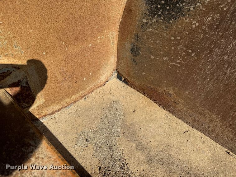 image for item DK2548 1995 Volvo L90C  wheel loader