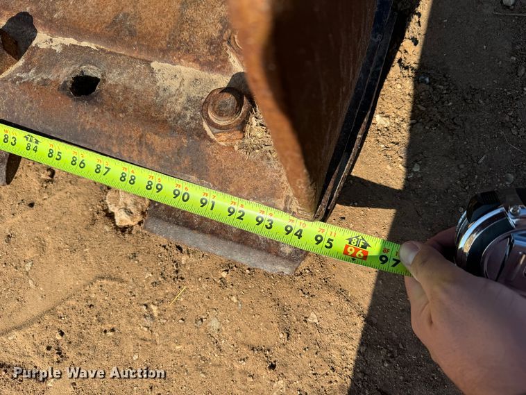 image for item DK2548 1995 Volvo L90C  wheel loader