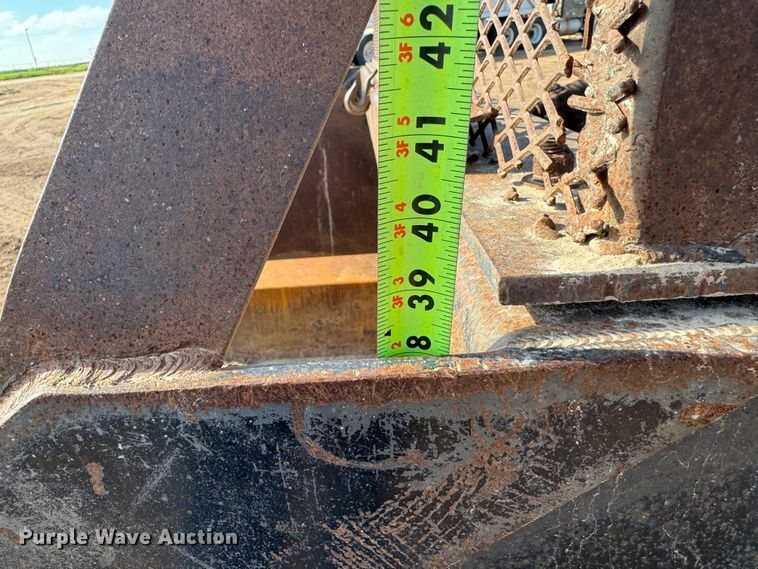 image for item DK2548 1995 Volvo L90C  wheel loader