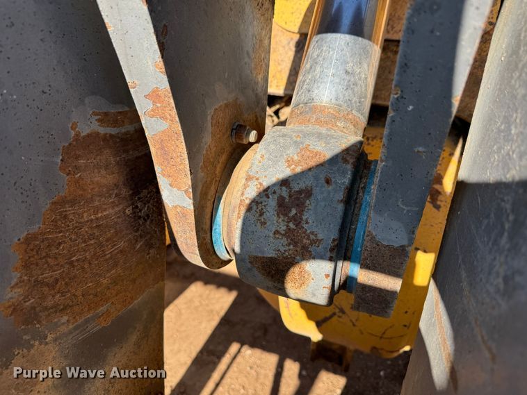 image for item DK2548 1995 Volvo L90C  wheel loader