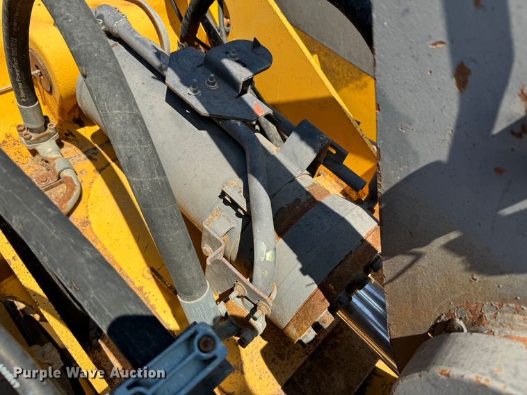 image for item DK2548 1995 Volvo L90C  wheel loader