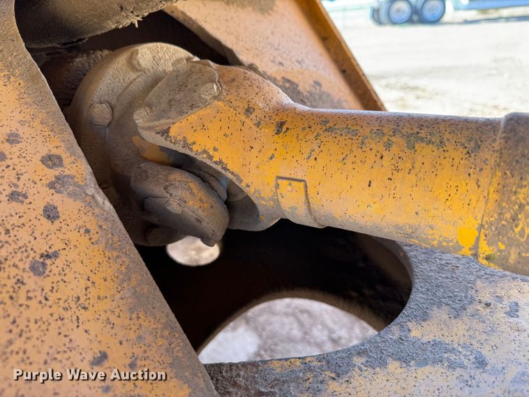 image for item DK2548 1995 Volvo L90C  wheel loader