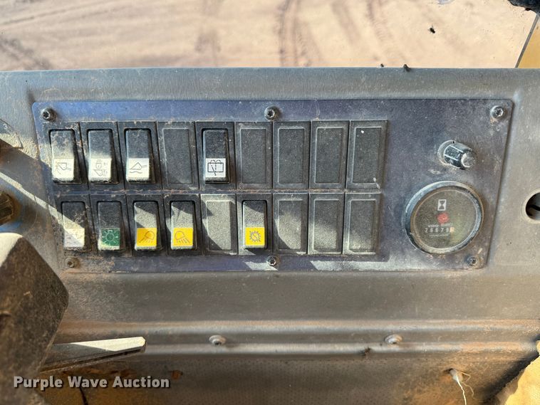 image for item DK2548 1995 Volvo L90C  wheel loader