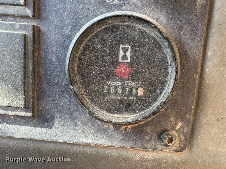 image for item DK2548 1995 Volvo L90C  wheel loader